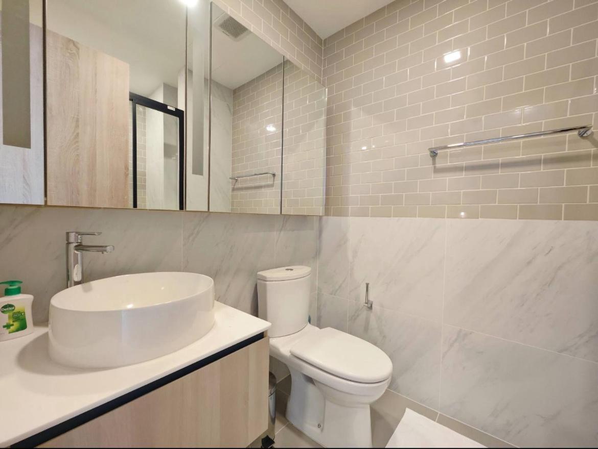 Appartement 市中心thanon Phaya精品公寓 *
